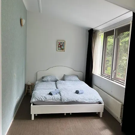 Vakantiehuis Midden In De Natuur Halle