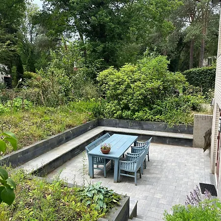 Vakantiehuis Midden In De Natuur Halle