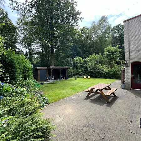 Vakantiehuis Midden In De Natuur * Halle