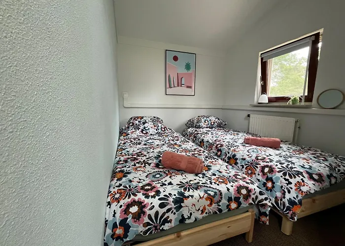 Midden In De Holiday home Halle