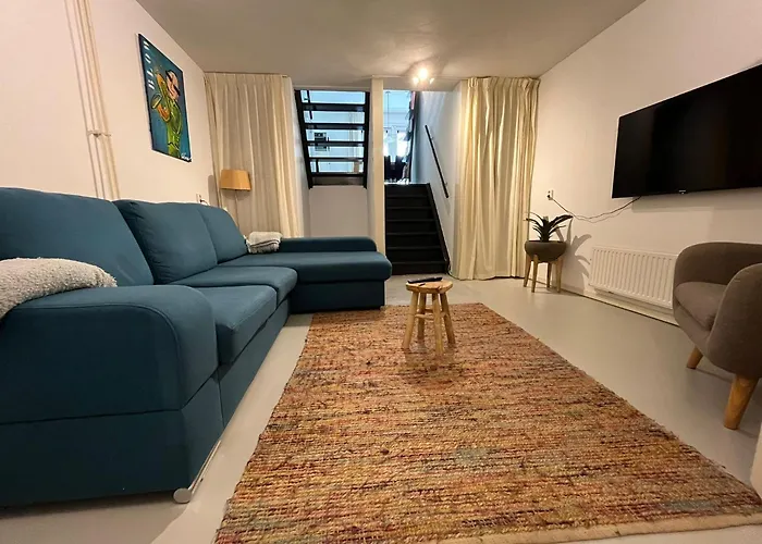 Midden In De Holiday home Halle